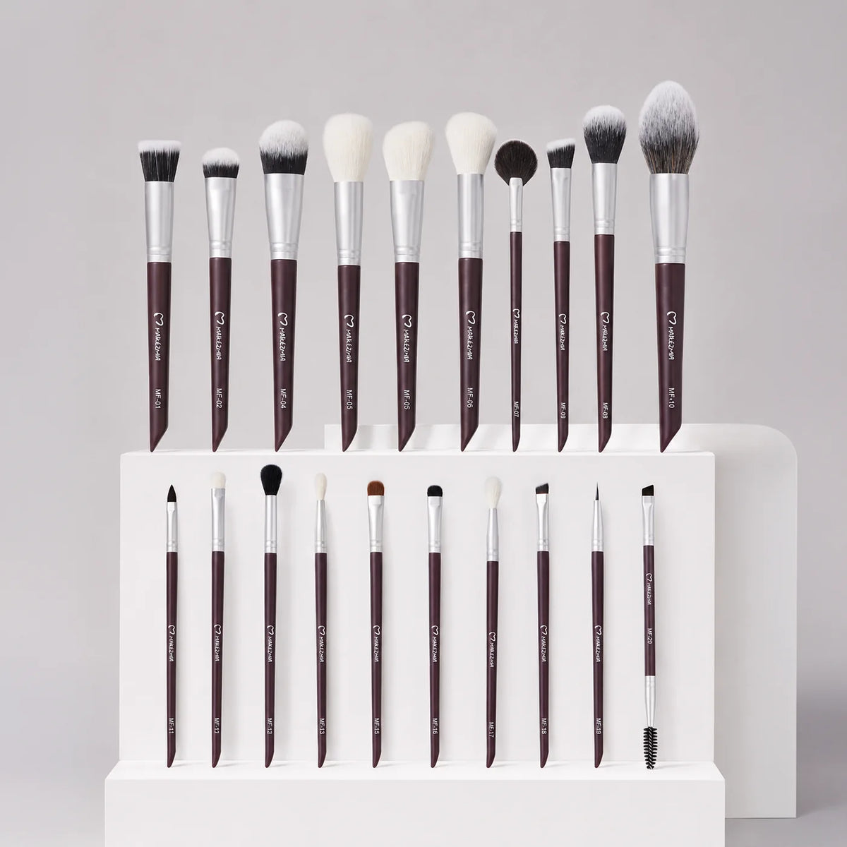 Makezmia Face Edit 20-Piece Professional Makeup Brush Set